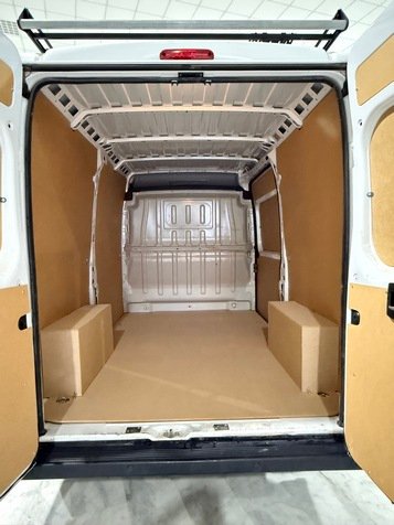Peugeot Boxer L2H2 2025 (Blanco)
