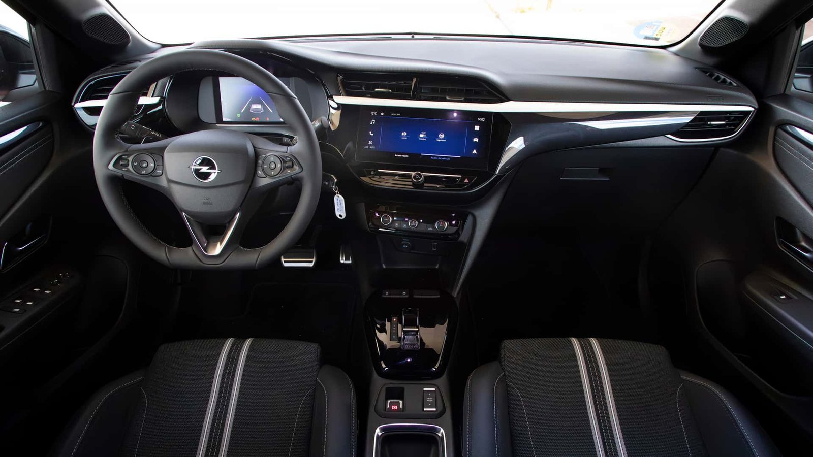 Opel Corsa 2025 (Negro)